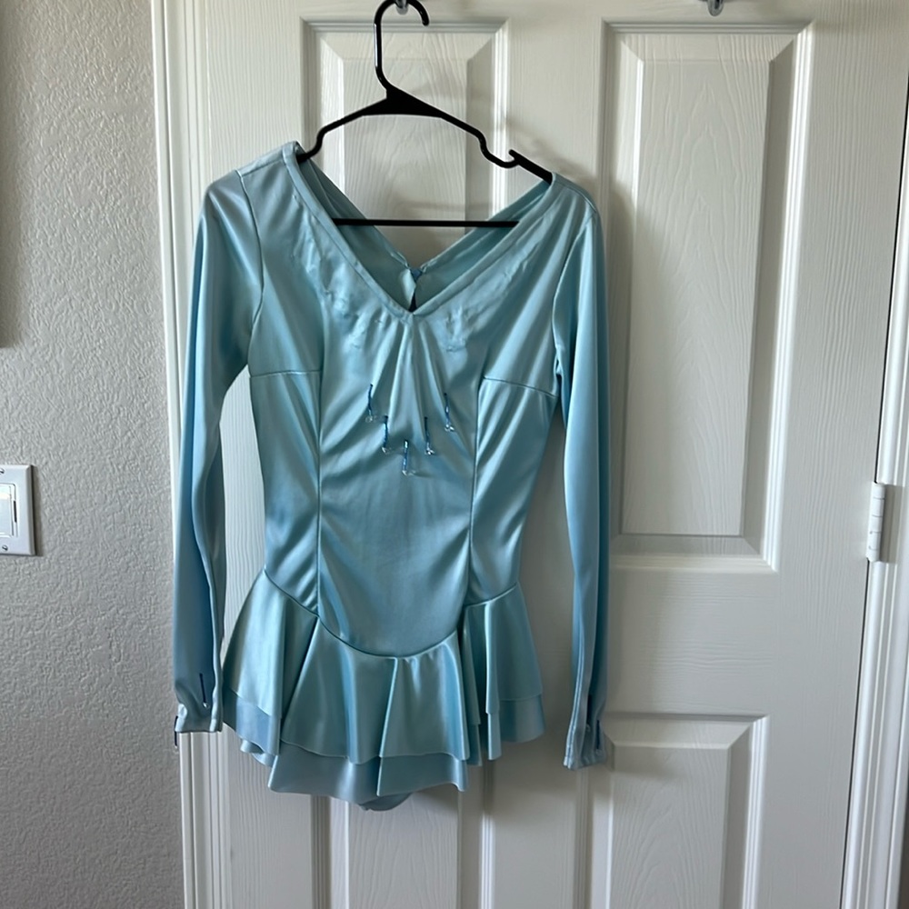 Custom-made competitions, skating dress with double skirt